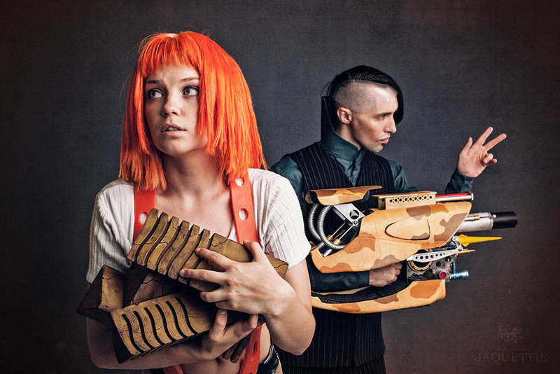 Illustration for article titled Cosplay Roundup: League Of Legends, Pirates, Dwarves & Leeloo